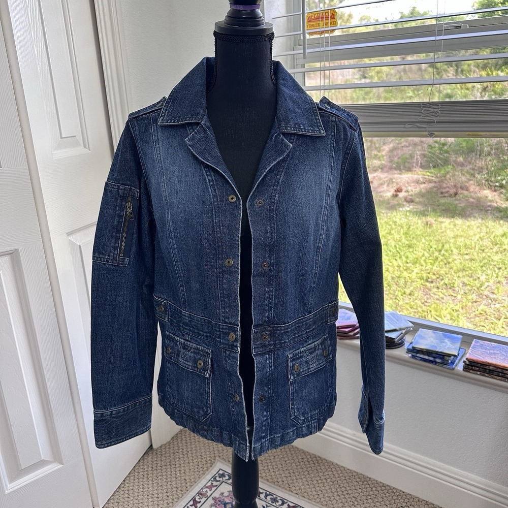 COLUMBIA Women's Large XCO Fitted Denim Front Snap Pockets Jean Jacket NWOT
